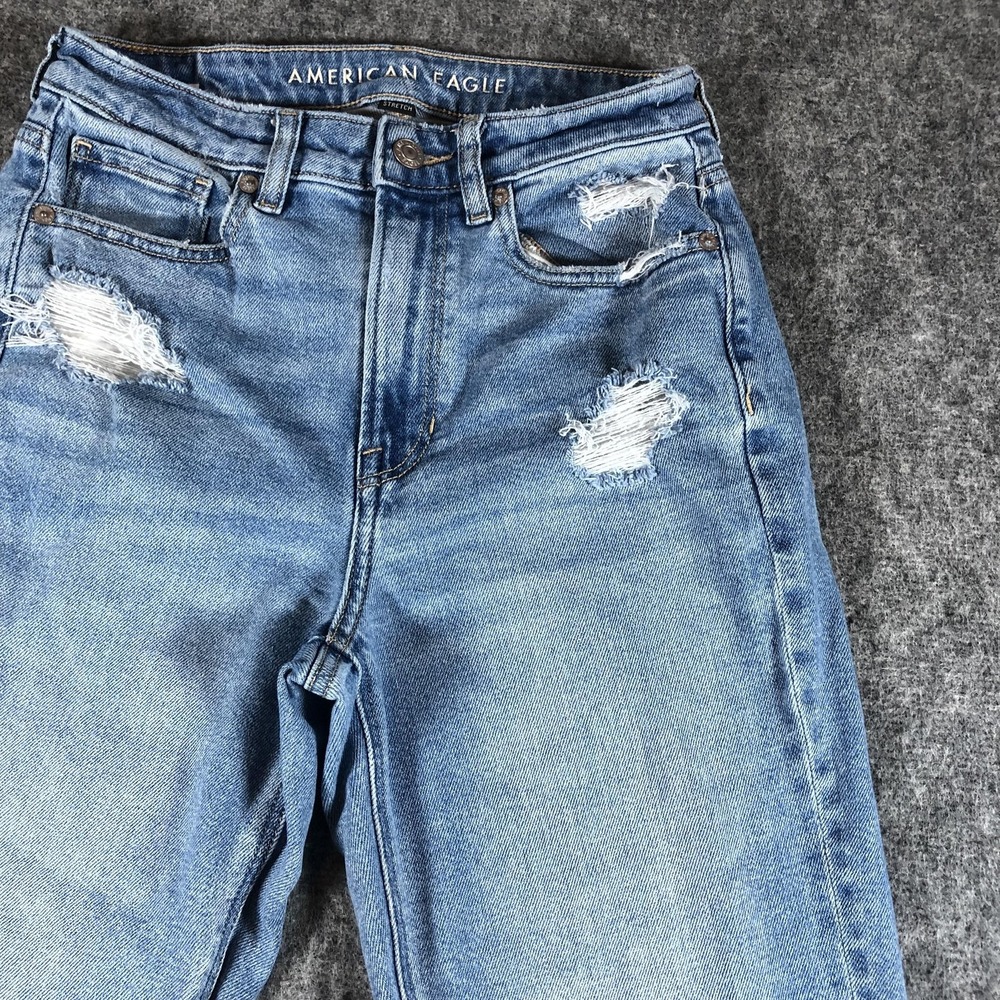 American Eagle Mom Straight Jeans Womens 2 Short Light Wash Distressed Stretch - Picture 4 of 16